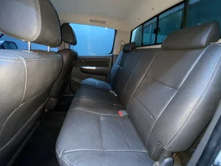 2014 Toyota Hilux 3.0D-4D RAIDER 4X4 D/CAB AUTO