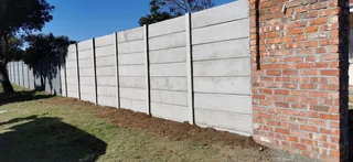 VIBRACRETE WALLS/HOUSES/SLABS/POLES, BLOCKS/BRICKS, TIMBER SUPPLIES, ETC. AND BUILDING SERVICES