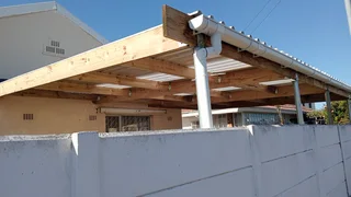 VIBRACRETE WALLS/HOUSES/SLABS/POLES, BLOCKS/BRICKS, TIMBER SUPPLIES, ETC. AND BUILDING SERVICES
