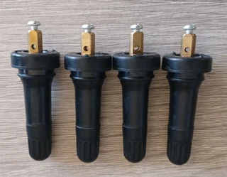 FIAT Tyre pressure monitor sensors and valve stems