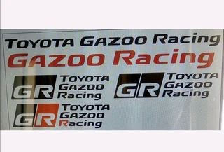 Hilux 3.0 &amp; D4D chrome metal badges