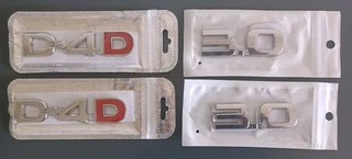 Hilux 3.0 &amp; D4D chrome metal badges