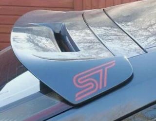 Ford Focus ST side wing badges