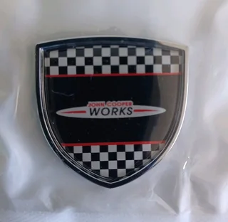 Mini JCW 3D chrome front grille badge / emblem