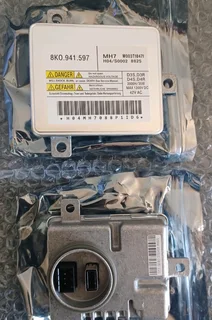 Headlight Xenon Ballast module W003T18471