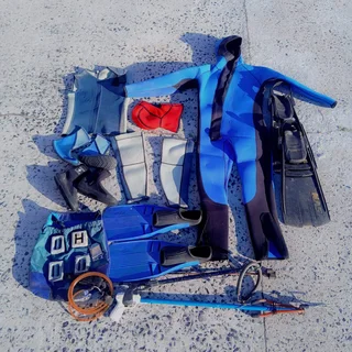 Wetsuit and diving accesories