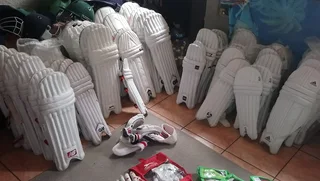 Various Pads, Gloves and Helmets for Adults, Youths to Boys