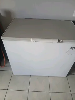 **brand New**kic 295l Chest Freezer –略 Bargain Deal略