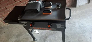 Blackstone 28inch cooking station