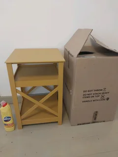 Criss cross pedestal/side table, brand new - for sale in Umbilo