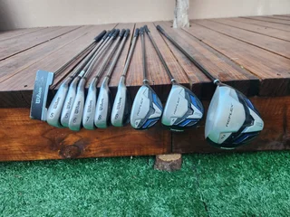 Wilson golf set with bag