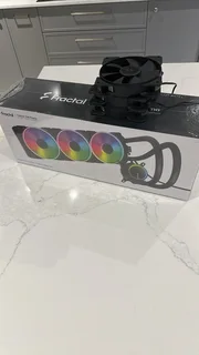 Fractal Celsius S36+Prisma