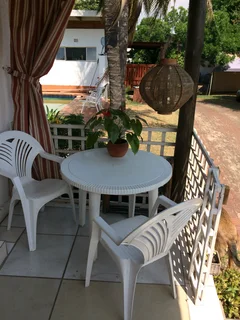 BRYANSTON-Lock-up-&amp;-Go. Garden Studio/Bachelor Pad. Safe, Secure environment.