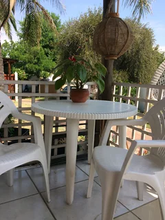 BRYANSTON-Lock-up-&amp;-Go. Garden Studio/Bachelor Pad. Safe, Secure environment.