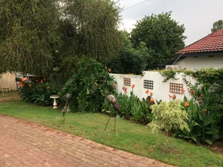 BRYANSTON-Lock-up-&amp;-Go. Garden Studio/Bachelor Pad. Safe, Secure environment.