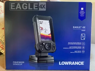 Lowrance Eagle 4 Fishfinder, sonar only, NEW and includes all cables and brackets, 3 year warrantee