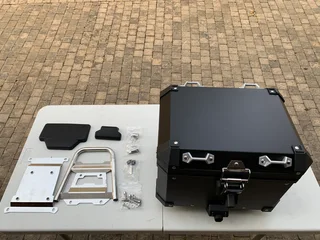 PioneerMoto Luggage to Fit BMW 1300 GS and GSA, Top Box with Bracket kit, lining, back pad and lock