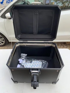 PioneerMoto Luggage Top box to fit BMW 1200 and 1250, Black aluminium, lock set and lining NEW!