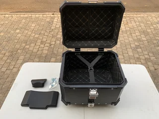 PioneerMoto Luggage to fit Honda Africa Twin, includes lock and key set, inner lining, back pad NEW