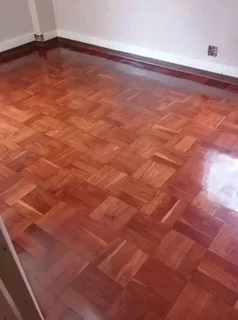 WOODEN FLOORING AND DECKING SPECIALIST IN ALL GAUTENG AREAS CALL BRYAN 0737121564