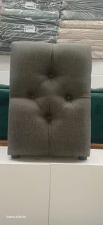 Chester Diamond pedestal