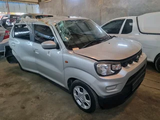 Suzuki S-Presso Stripping