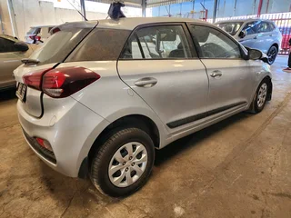 Hyundai I20 Stripping