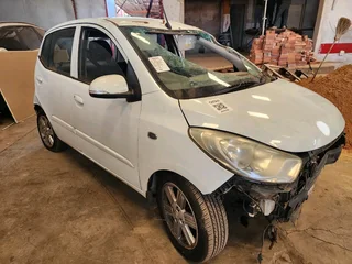 Hyundai I10 Stripping