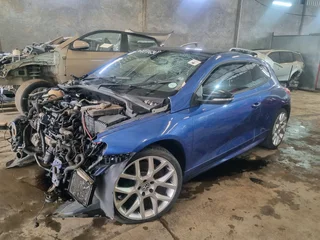VOLKSWAGEN SCIROCCO STRIPPING