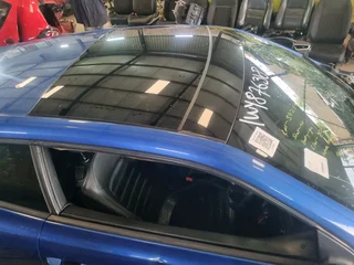 VOLKSWAGEN SCIROCCO STRIPPING