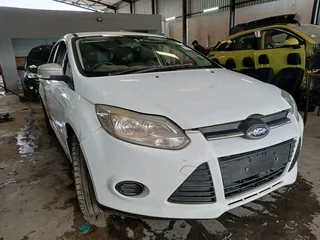 FORD FOCUS STRIPPING