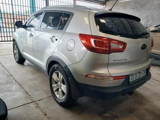 Kia Sportage Stripping