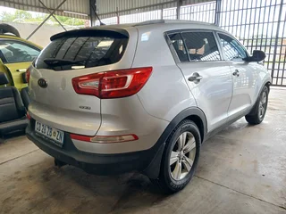 Kia Sportage Stripping