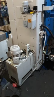 Correa bed-type CNC milling machine