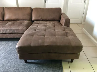 3m x 2m Huxley Brown Leather Corner Couch