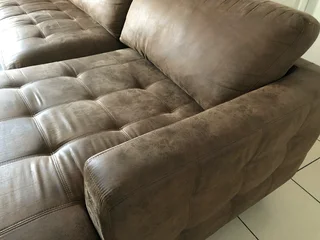 3m x 2m Huxley Brown Leather Corner Couch