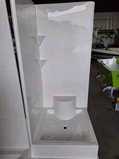 NEW FIBERGLASS SHOWER CUBICLES