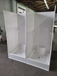 NEW FIBERGLASS SHOWER CUBICLES