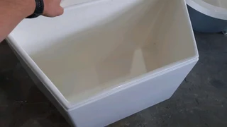 FIBERGLASS TRAILER NOSE CONES