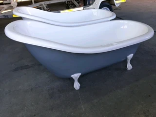 NEW FIBERGLASS VICTORIAN BATHS