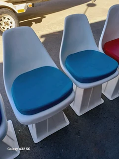 BRAND NEW SWIVEL SEATS