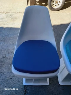 BRAND NEW SWIVEL SEATS