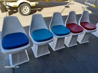 BRAND NEW SWIVEL SEATS