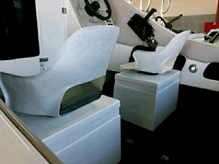 FIBERGLASS BOX WITH SWIVEL SEATS