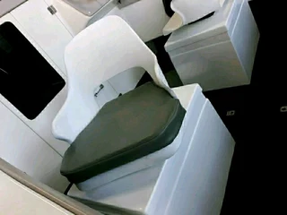 FIBERGLASS BOX WITH SWIVEL SEATS