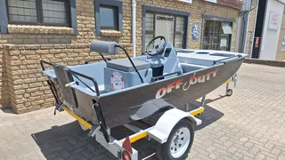 BUDDY 320 CENTER CONSOLE