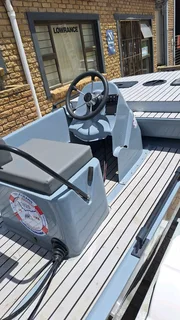 BUDDY 320 CENTER CONSOLE