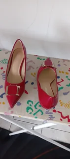 Dark red mini court heels