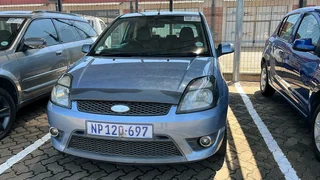 2005 Ford Fiesta ST 2L
