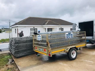 CROWD CONTROL BARRICADES || SPEED FENCING